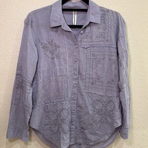 By Anthropologie Handkerchief Embroidered Buttondown Top XS Lavender